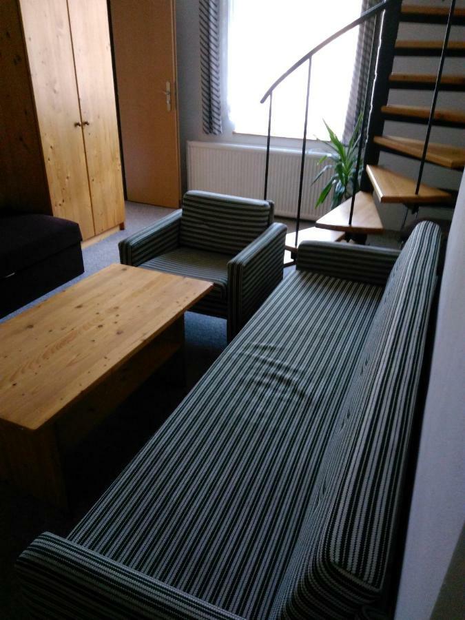 Penzion Kneifel, S.R.O. Горни-Маршов Экстерьер фото